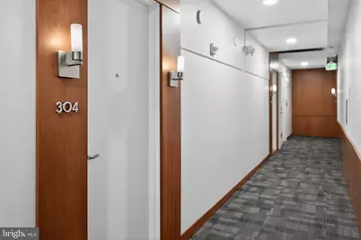 2010 Kalorama Road NW #304, Washington, DC 20009 - Photo 3