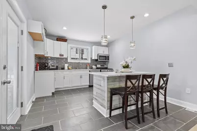 4840 Hayes Street NE, Washington, DC 20019 - Photo 9