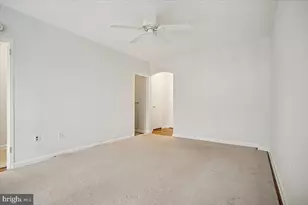 1 Scott Cir NW, Washington, DC 20036 - Photo 9