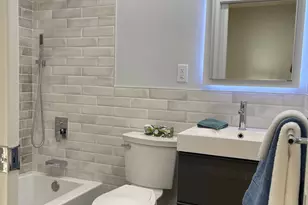 519 G St SW, Washington, DC 20024 - Photo 23