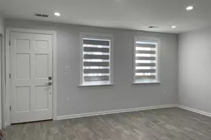 519 G St SW, Washington, DC 20024 - Photo 31