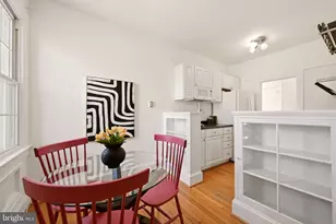 5402 Connecticut Ave NW, Washington, DC 20015 - Photo 11