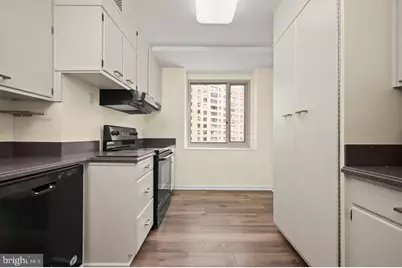 4101 Cathedral Avenue NW #910, Washington, DC 20016 - Photo 9