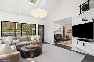 5000 Overlook Rd NW, Washington, DC 20016 - Photo 11