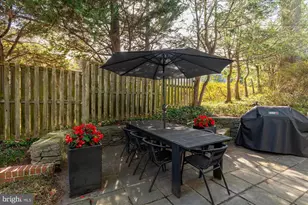 5000 Overlook Rd NW, Washington, DC 20016 - Photo 35