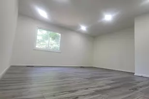 1126 Barnaby Terrace SE, Washington, DC 20032 - Photo 25