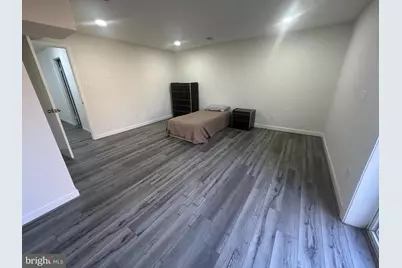 1126 Barnaby Terrace SE, Washington, DC 20032 - Photo 9