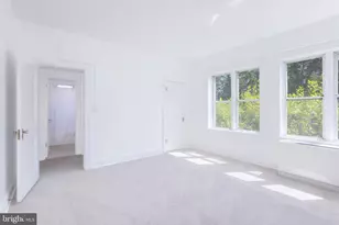 4000 Cathedral Ave NW, Washington, DC 20016 - Photo 11