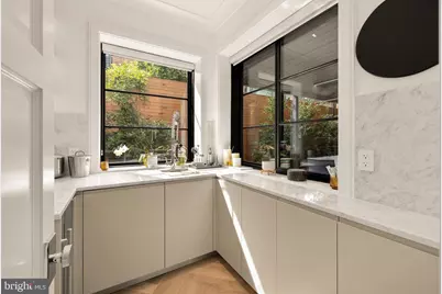 3302 Cleveland Avenue NW, Washington, DC 20008 - Photo 13