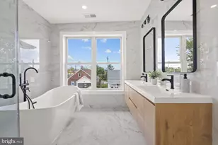 2118 Rand Pl NE, Washington, DC 20002 - Photo 25