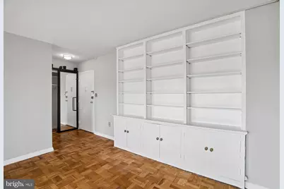 4600 Connecticut Avenue NW #930, Washington, DC 20008 - Photo 9