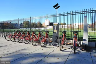 1613 Harvard St NW, Washington, DC 20009 - Photo 23