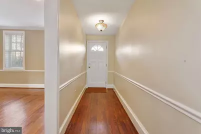 315 Constitution Avenue NE, Washington, DC 20002 - Photo 3