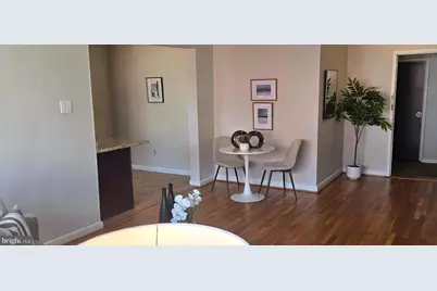 305 C Street NE #202, Washington, DC 20002 - Photo 11