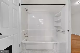 1954 Columbia Rd NW, Washington, DC 20009 - Photo 11