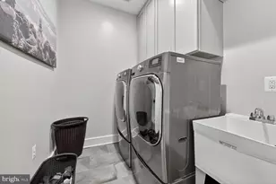 1232 I St NE, Washington, DC 20002 - Photo 15