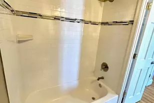 1227 Linden Pl NE, Washington, DC 20002 - Photo 15