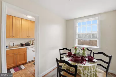 2712 Ordway Street NW #4, Washington, DC 20008 - Photo 7