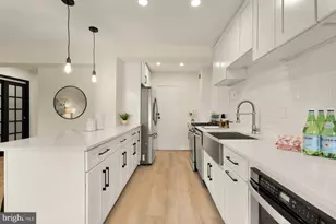 4201 Cathedral Ave NW, Washington, DC 20016 - Photo 23