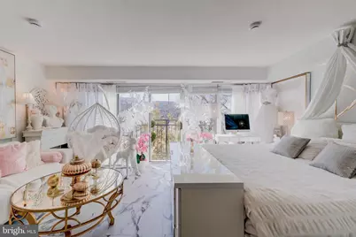 700 7th Street SW #313, Washington, DC 20024 - Photo 5