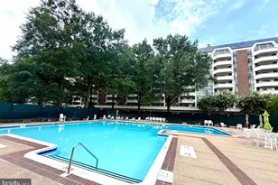 700 7th St SW, Washington, DC 20024 - Photo 35