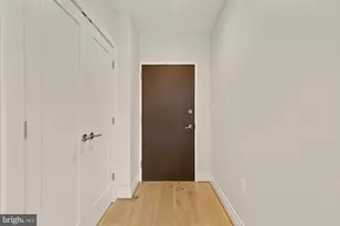 301 H St NE, Washington, DC 20002 - Photo 3