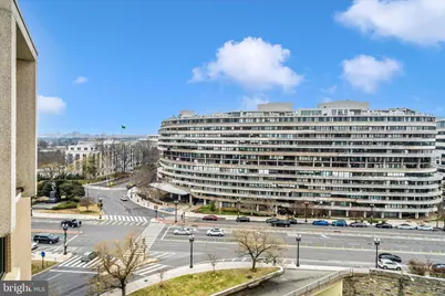 800 25th Street NW #1003, Washington, DC 20037 - Photo 17