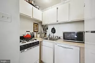 950 25th St NW, Washington, DC 20037 - Photo 15