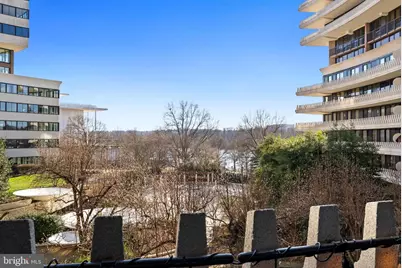 700 New Hampshire Avenue NW #421, Washington, DC 20037 - Photo 51