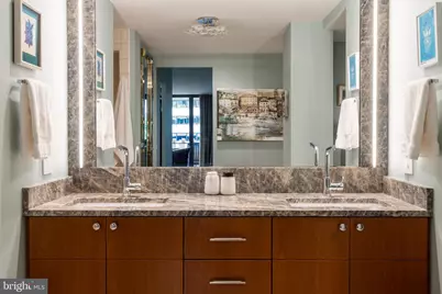 700 New Hampshire Avenue NW #421, Washington, DC 20037 - Photo 49