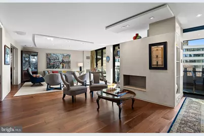 700 New Hampshire Avenue NW #421, Washington, DC 20037 - Photo 7