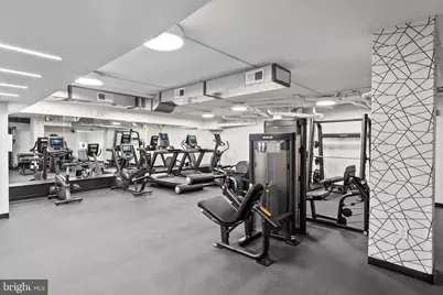 700 New Hampshire Avenue NW #421, Washington, DC 20037 - Photo 57