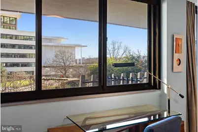 700 New Hampshire Avenue NW #421, Washington, DC 20037 - Photo 43