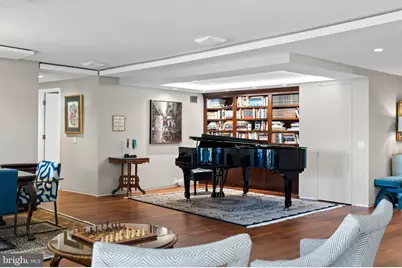 700 New Hampshire Avenue NW #421, Washington, DC 20037 - Photo 21