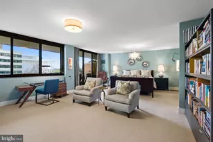 700 New Hampshire Ave NW, Washington, DC 20037 - Photo 3