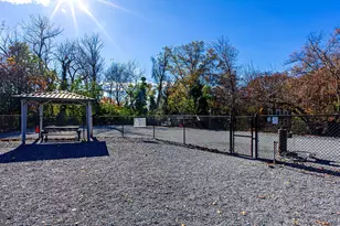 3400 39th St NW, Washington, DC 20016 - Photo 45