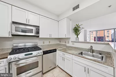 555 Massachusetts Avenue NW #311, Washington, DC 20001 - Photo 7