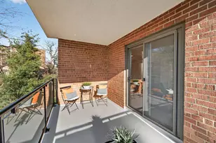 4201 Cathedral Ave NW, Washington, DC 20016 - Photo 33