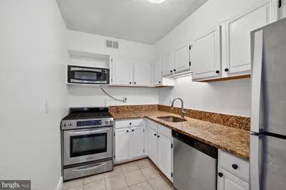 240 M Street SW #E406, Washington, DC 20024 - Photo 11
