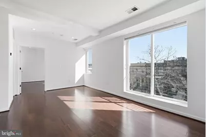 329 Rhode Island Avenue NE #203, Washington, DC 20002 - Photo 3