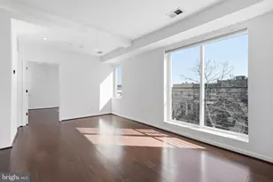 329 Rhode Island Ave NE, Washington, DC 20002 - Photo 3