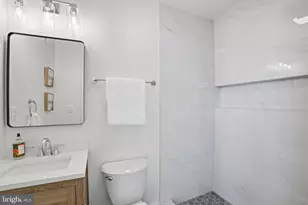 1739 Independence Ave SE, Washington, DC 20003 - Photo 23