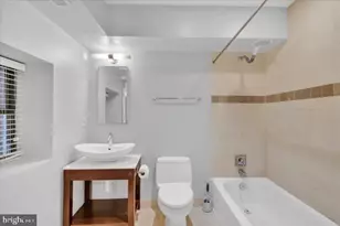 1620 Corcoran St NW, Washington, DC 20009 - Photo 19