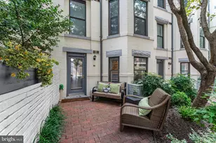 1124 25th St NW, Washington, DC 20037 - Photo 11