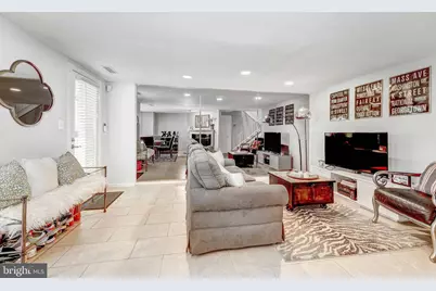 1124 25th Street NW #T4, Washington, DC 20037 - Photo 9