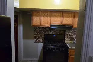 201 34th St NE, Washington, DC 20019 - Photo 5