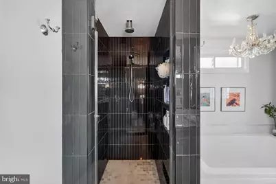 136 Rhode Island Avenue NE, Washington, DC 20002 - Photo 15