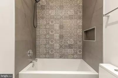 1605 F Street NE #3, Washington, DC 20002 - Photo 9