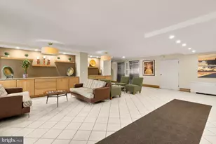 2401 H St NW, Washington, DC 20037 - Photo 23