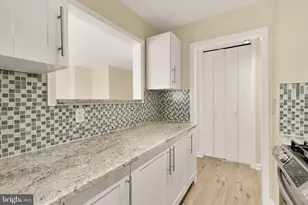 2401 H St NW, Washington, DC 20037 - Photo 9